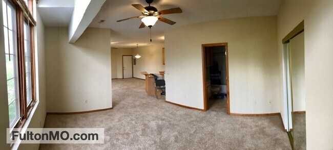 Foto del edificio - 2606 N Bluff St