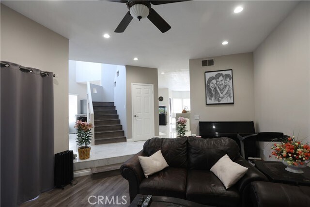 Foto del edificio - 2600 Woodbury Dr