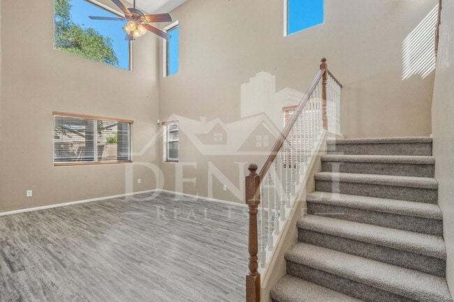 Foto del edificio - 1090 E Taylor Trail