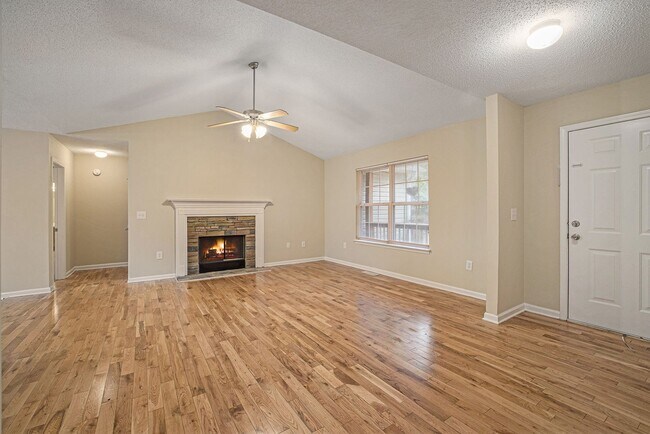 Foto del edificio - 3 Bedroom 2 Bath House