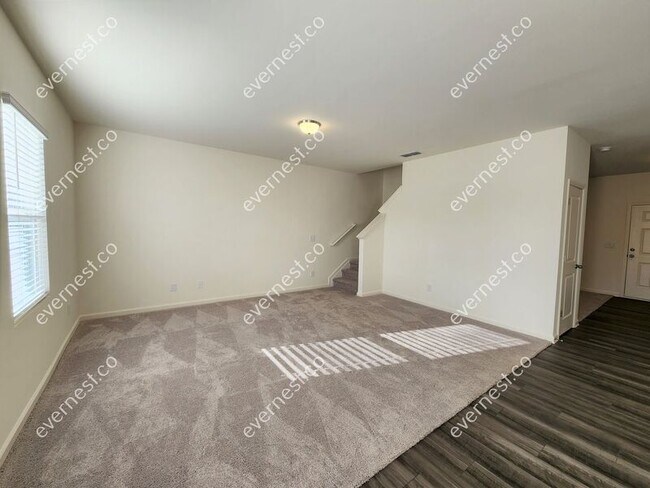 Building Photo - 137 Mausi Creek Pl