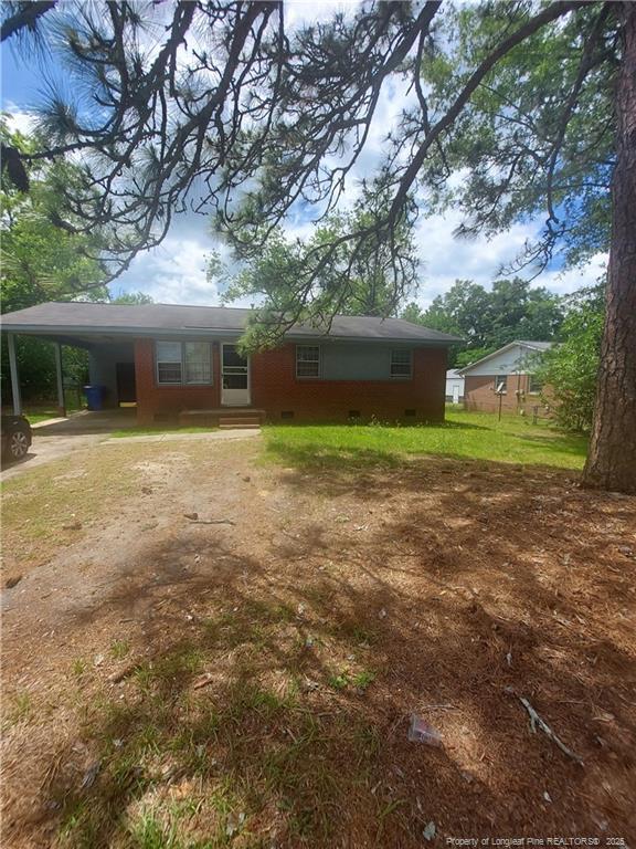 Building Photo - 1822 Camelot Dr