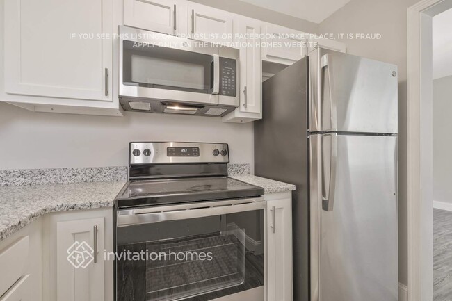 Foto del edificio - 4737 Sussex Ave