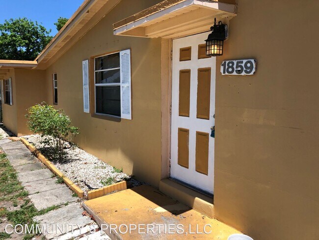 Foto del edificio - 4 br, 2 bath House - 1859 LAUDERDALE MANOR DR