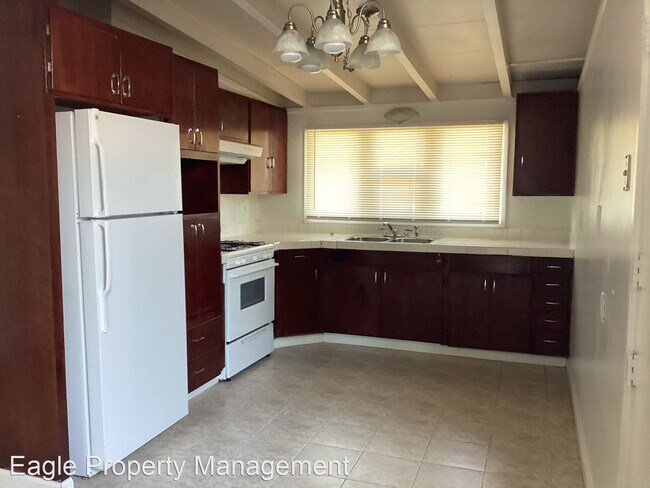 Building Photo - 3 br, 2 bath House - 1025 Hobson Avenue