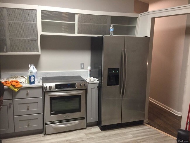 Foto del edificio - 15311 Leslie St