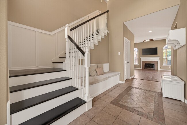 Building Photo - 4702 Autumn Orchard Ln