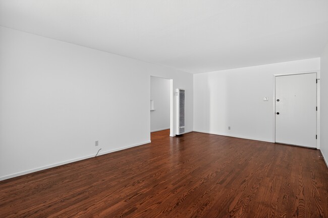 Building Photo - 117 Santa Lucia Ave