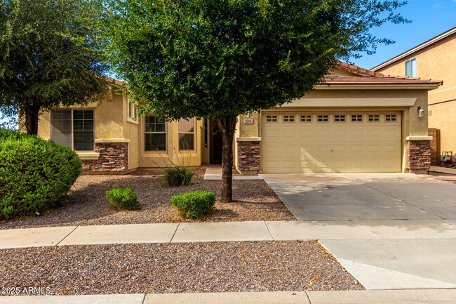 Building Photo - 2806 E Trigger Way