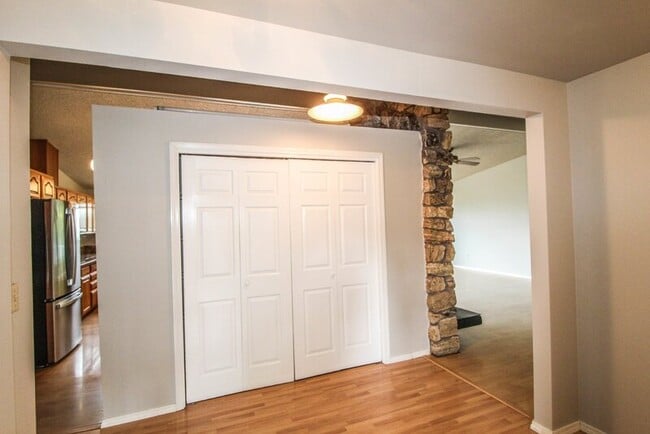 Building Photo - 3233 54th St SW