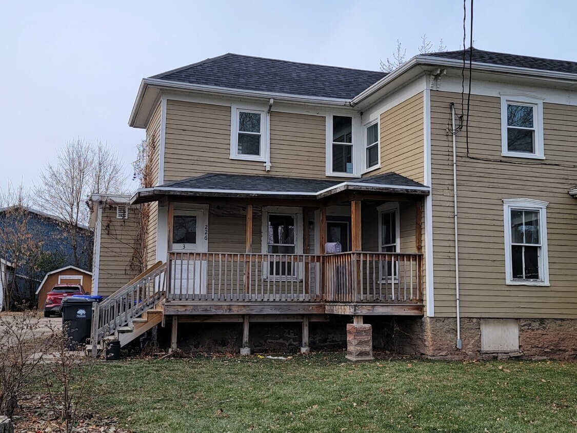 Foto principal - Large 1 bed upper Heat & Water included