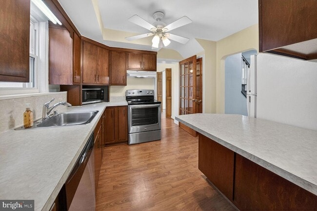 Building Photo - 6031 9th St N