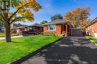 Building Photo - 66 Ferncroft Dr