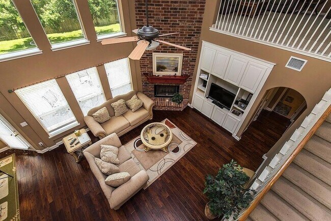 Building Photo - 3815 Lagoona Dr
