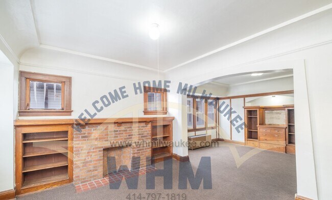 Foto del edificio - OPEN HOUSE: Sunday at Noon*  COMING SOON W...