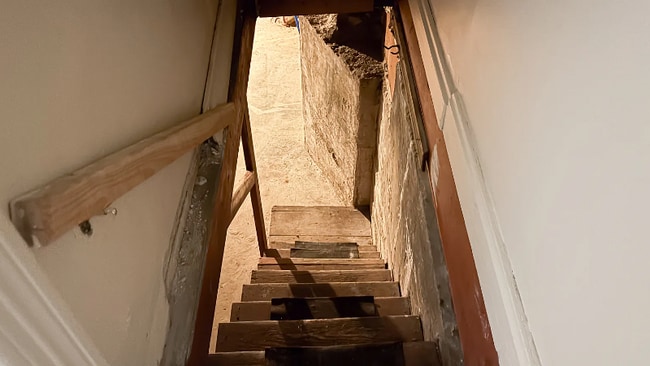 Building Photo - 5363 Arsenal St