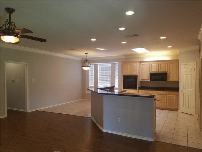 Building Photo - 4128 Crossgate Ct