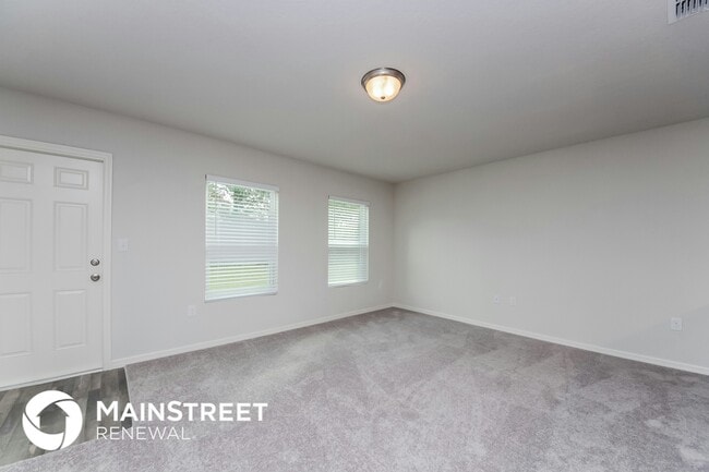 Building Photo - 208 Gladiola Ct