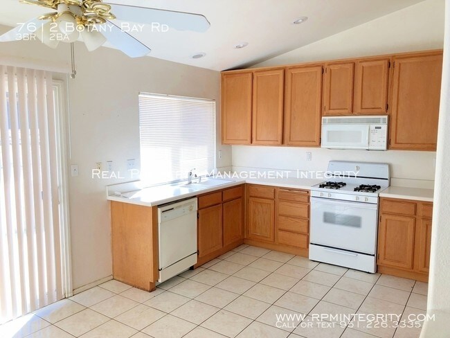 Building Photo - Single Story 3 bd home in Mission Grove