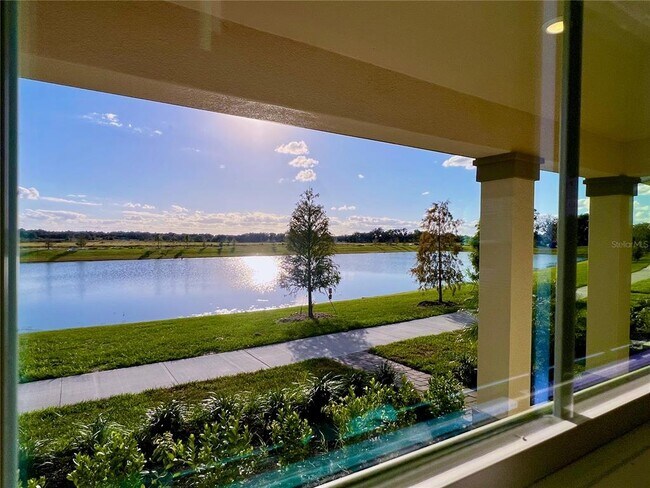 Foto del edificio - 2469 Spring Tune Aly