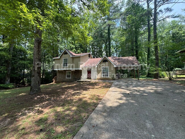Building Photo - 270 Splitwood Ln