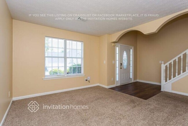 Foto del edificio - 350 Overlook Turn NW