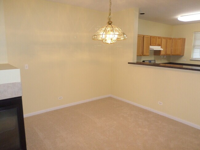 Foto del edificio - 652 N Hidden Prairie Ct