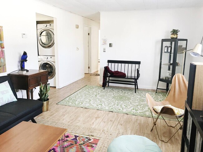 Foto del edificio - 367 Belwood Ave