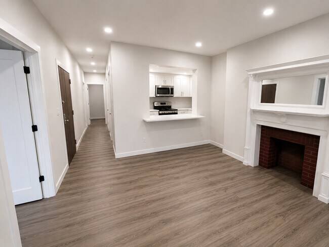 Foto del edificio - 557 Columbus Ave