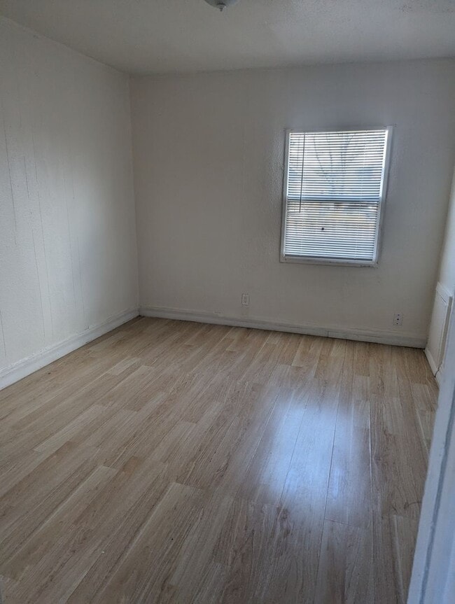 Foto del edificio - 814 7th St