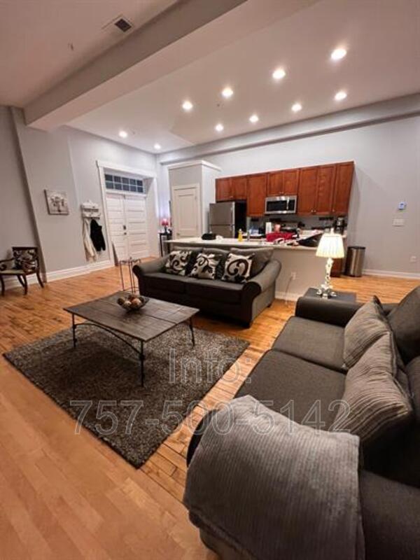 Foto del edificio - 2415 Ballentine Blvd