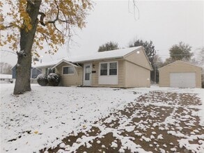 Building Photo - 608 Monaco Dr