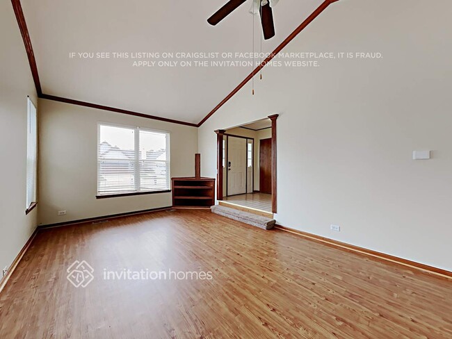 Building Photo - 2176 Edinburgh Ln