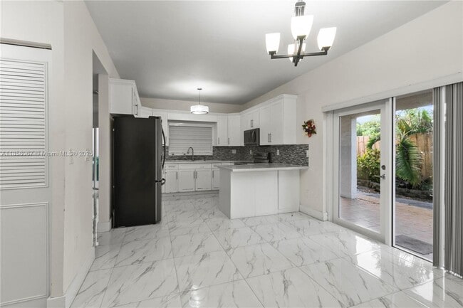 Foto del edificio - 10073 SW 117th Ct