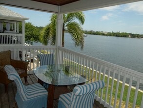 Building Photo - 155 Pompano Dr SE