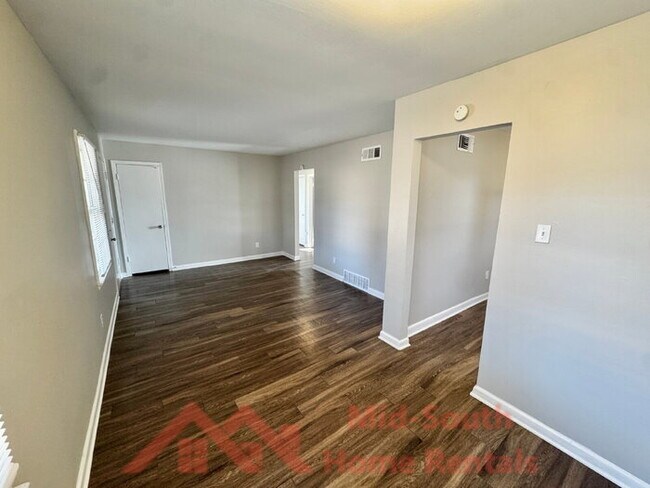 Foto del edificio - 2195 Cassie Ave