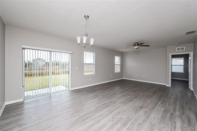 Foto del edificio - 3275 Bayou Bay Dr