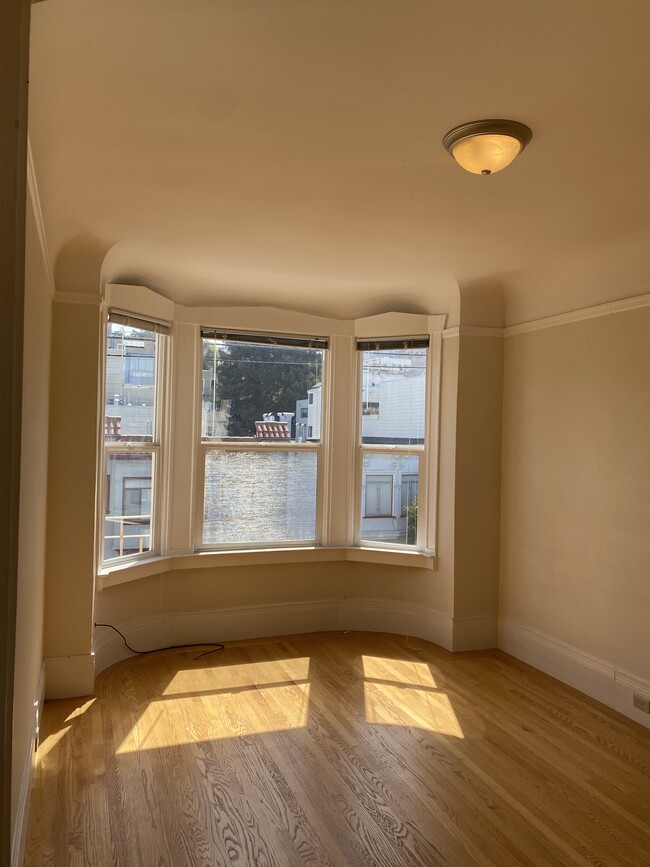 Living Room top floor unit - 1708 Filbert St