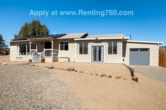Foto del edificio - Lovely 3 Bed Home With Solar Panels!