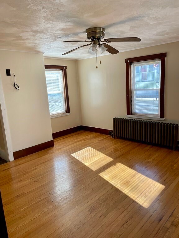 Building Photo - 550 Ashmont St