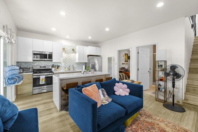 Foto del edificio - 5010 Gary St