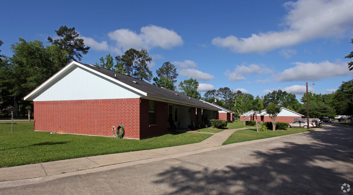 Southwood Family Apartaments - Southwood Apartments