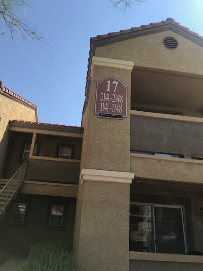 Building Photo - GATED LATIGO CONDO - 1 bed/1 bath!!