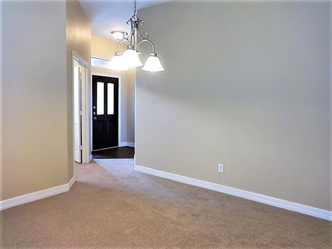 Foto del edificio - 19072 Hammer Ln