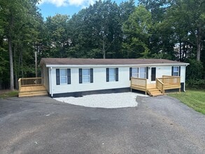 Building Photo - 135 Neighbors Dr