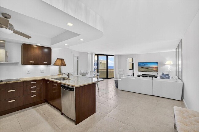 Foto del edificio - 2800 N Ocean Dr