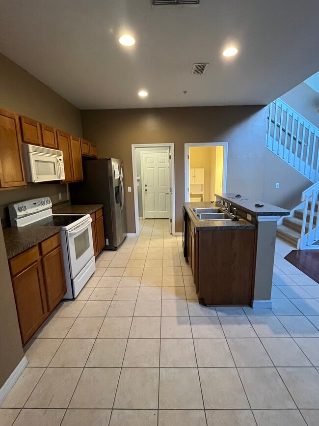 Photo - 10043 Moorshire Cir House