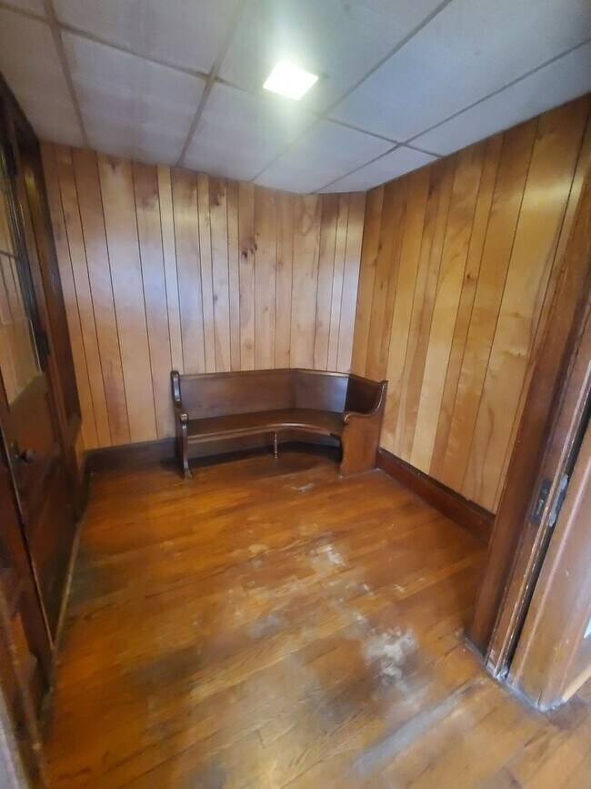 Foto del edificio - 2922-2924 W Juneau Ave. - 3 Unit