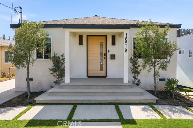 Foto del edificio - 16914 S Hobart Blvd