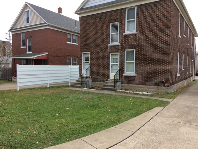 Building Photo - 2669 Cherry St